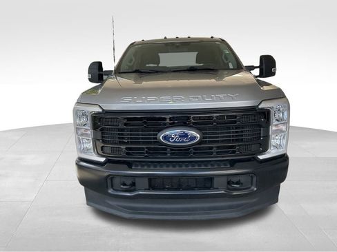 Used 2024 Ford F350 XL image 11