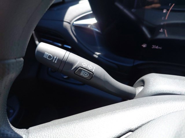 New 2026 Buick Envista Preferred FWD image 31