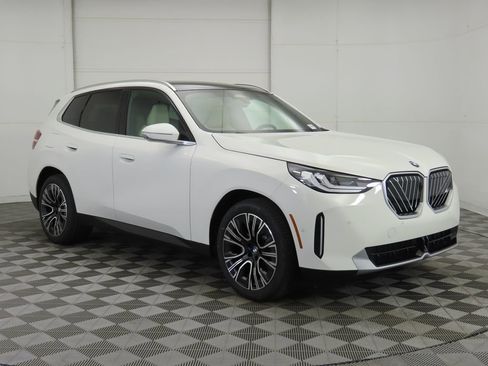 New 2026 BMW X3 xDrive30 w/ Premium Package image 3