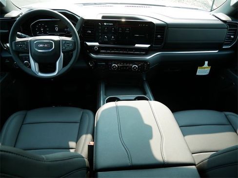 New 2025 GMC Sierra 2500 SLT w/ SLT Premium Package image 2