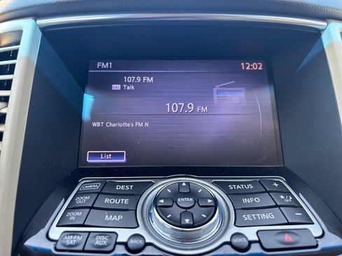 Used 2013 INFINITI FX37 AWD w/ Premium Pkg image 24