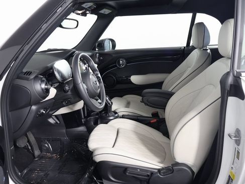 Used 2024 MINI Cooper S w/ Signature Upholstery Package FWD image 11