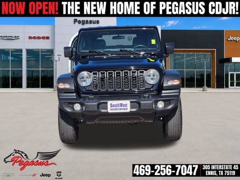 Used 2025 Jeep Wrangler Sport AWD/4WD image 6