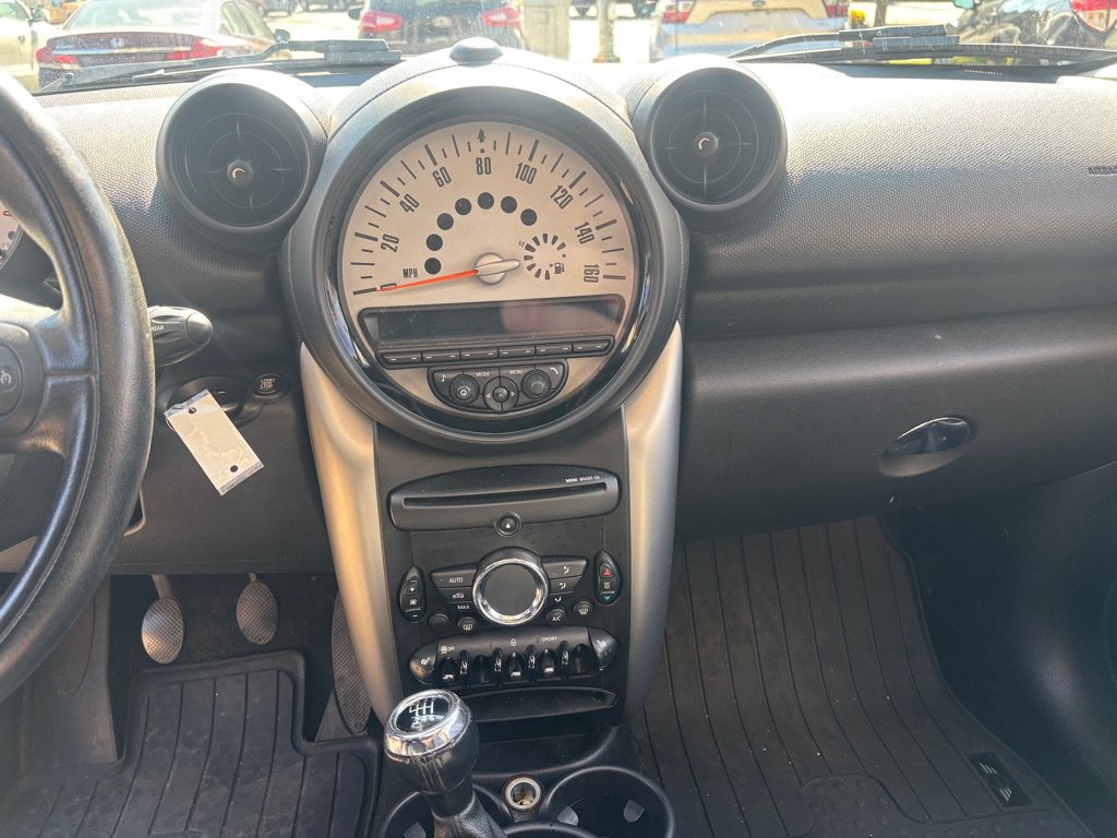 Used 2013 MINI Cooper Countryman FWD image 11