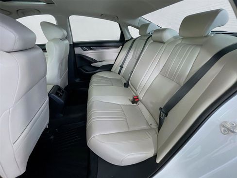 Used 2018 Honda Accord EX-L image 28