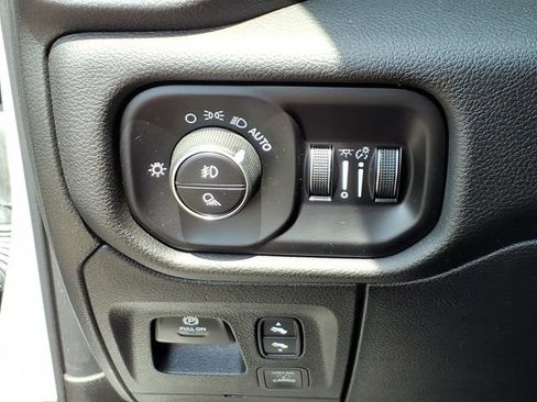 Certified 2025 RAM 1500 Rebel w/ Trailer Tow Group AWD/4WD image 13