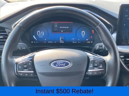 Used 2023 Ford Escape Platinum image 8