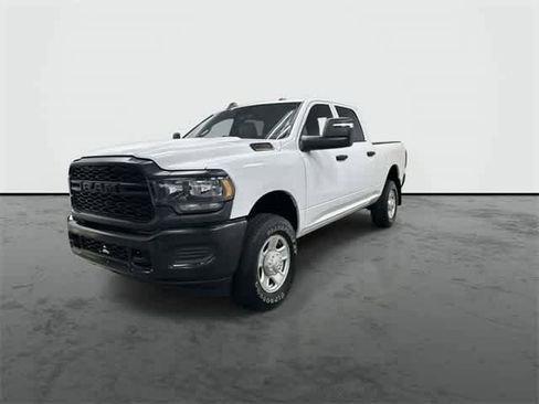 Used 2024 RAM 2500 Tradesman w/ Protection Group image 7