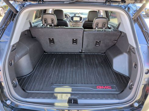 Used 2019 GMC Terrain SLT w/ Preferred Package image 31