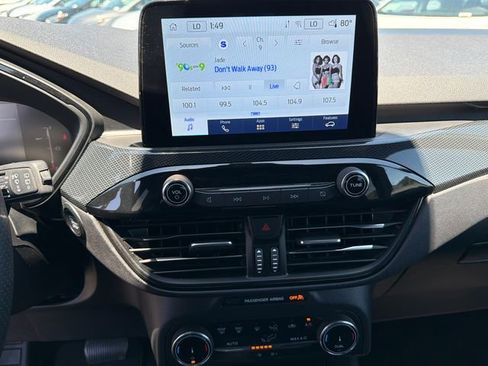 Used 2025 Ford Escape ST-Line FWD image 28
