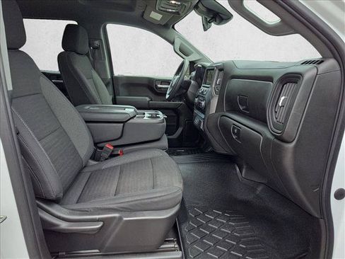 Used 2023 Chevrolet Silverado 1500 Custom AWD/4WD image 19