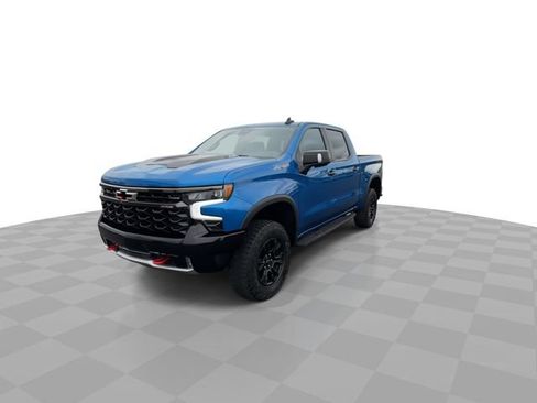 Certified 2022 Chevrolet Silverado 1500 ZR2 w/ Technology Package AWD/4WD image 5
