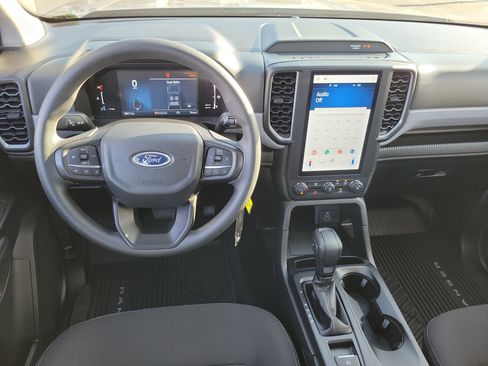 Used 2025 Ford Ranger XL w/ Trailer Tow Package image 4