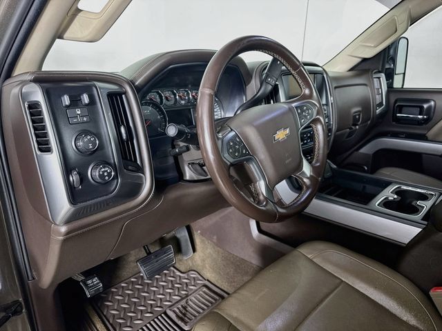 Used 2015 Chevrolet Silverado 3500 LTZ w/ Duramax Plus Package AWD/4WD image 12