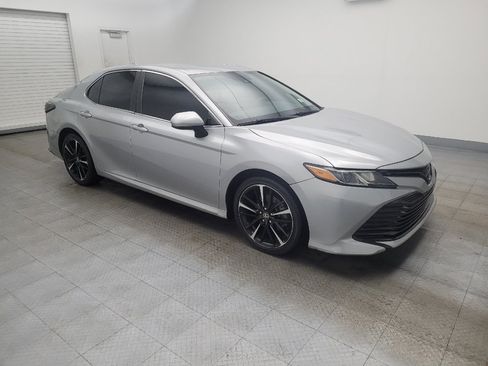 Used 2019 Toyota Camry LE FWD image 11