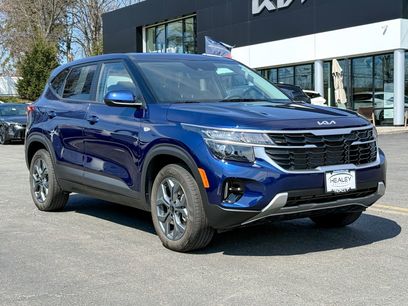 Used 2025 Kia Seltos LX