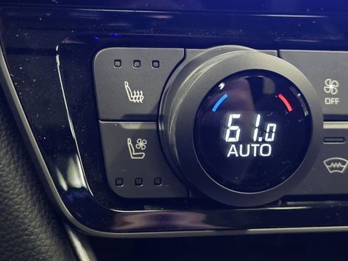 New 2026 Toyota Grand Highlander Platinum image 9