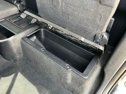 Used 2016 Toyota Tacoma TRD Sport w/ Towing Package image 34