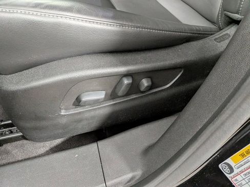 Certified 2023 Cadillac XT4 Premium Luxury w/ Cold Weather Package image 18