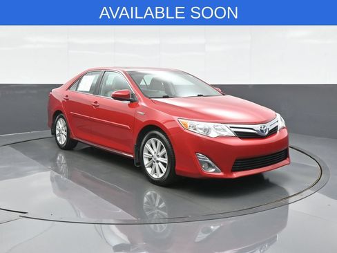 Used 2014 Toyota Camry XLE w/ Leather Package FWD image 1