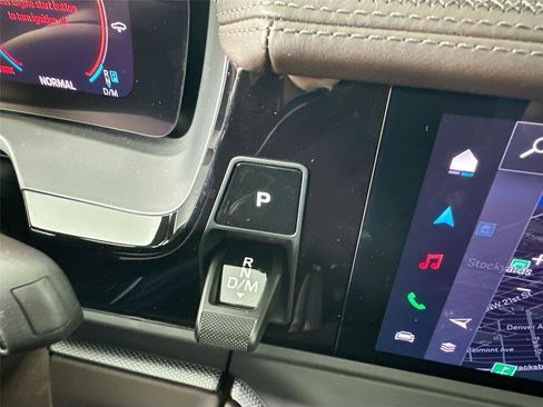 Certified 2026 Porsche Panamera image 34