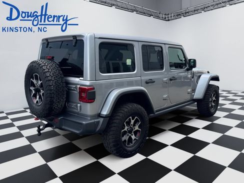 Used 2021 Jeep Wrangler Unlimited Rubicon AWD/4WD image 5
