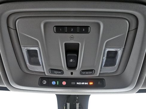 Used 2020 Chevrolet Silverado 1500 RST w/ All-Star Edition AWD/4WD image 22