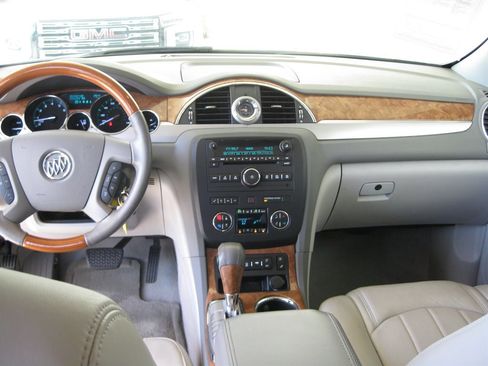 Used 2012 Buick Enclave Premium w/ Trailering Provision Package image 25