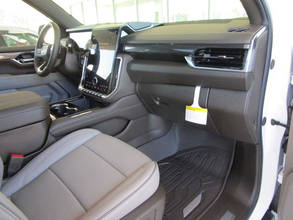 New 2026 GMC Yukon Elevation w/ Elevation Premium Package RWD image 28