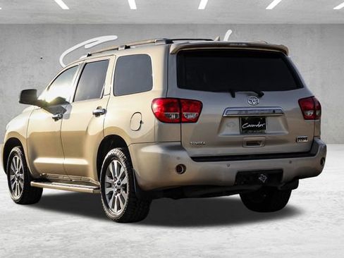 Used 2010 Toyota Sequoia Limited image 5