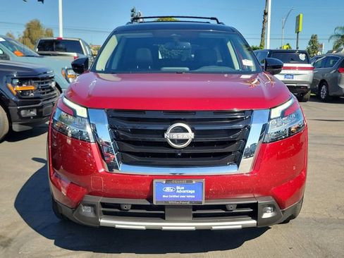 Used 2022 Nissan Pathfinder SL w/ SL Premium Package image 24