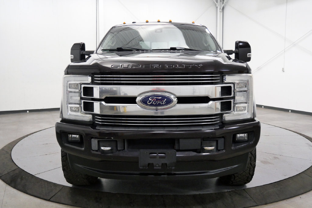 Used 2018 Ford F350 Limited AWD/4WD image 3