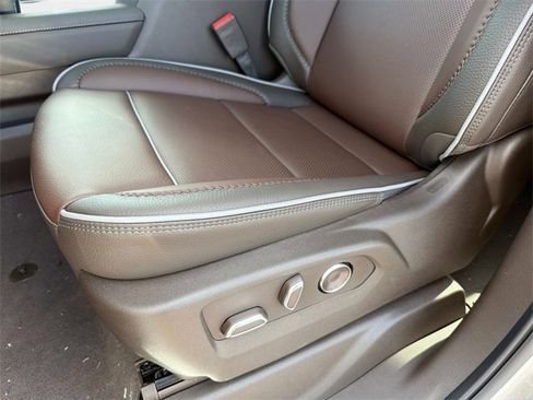 New 2026 GMC Sierra 1500 Denali w/ Denali Reserve Package image 19