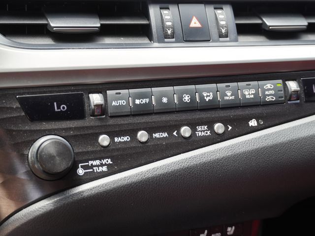 Used 2019 Lexus ES 350 F Sport w/ Accessory Package FWD image 22