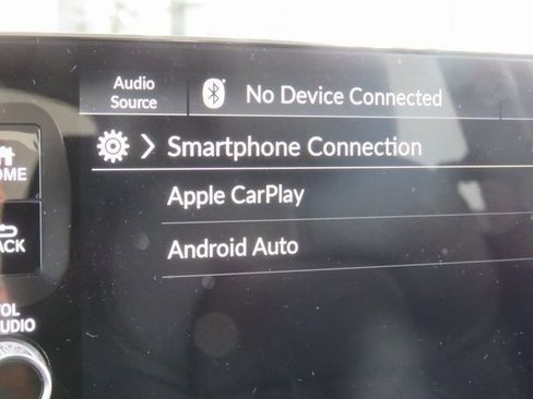 Used 2024 Honda HR-V LX image 3