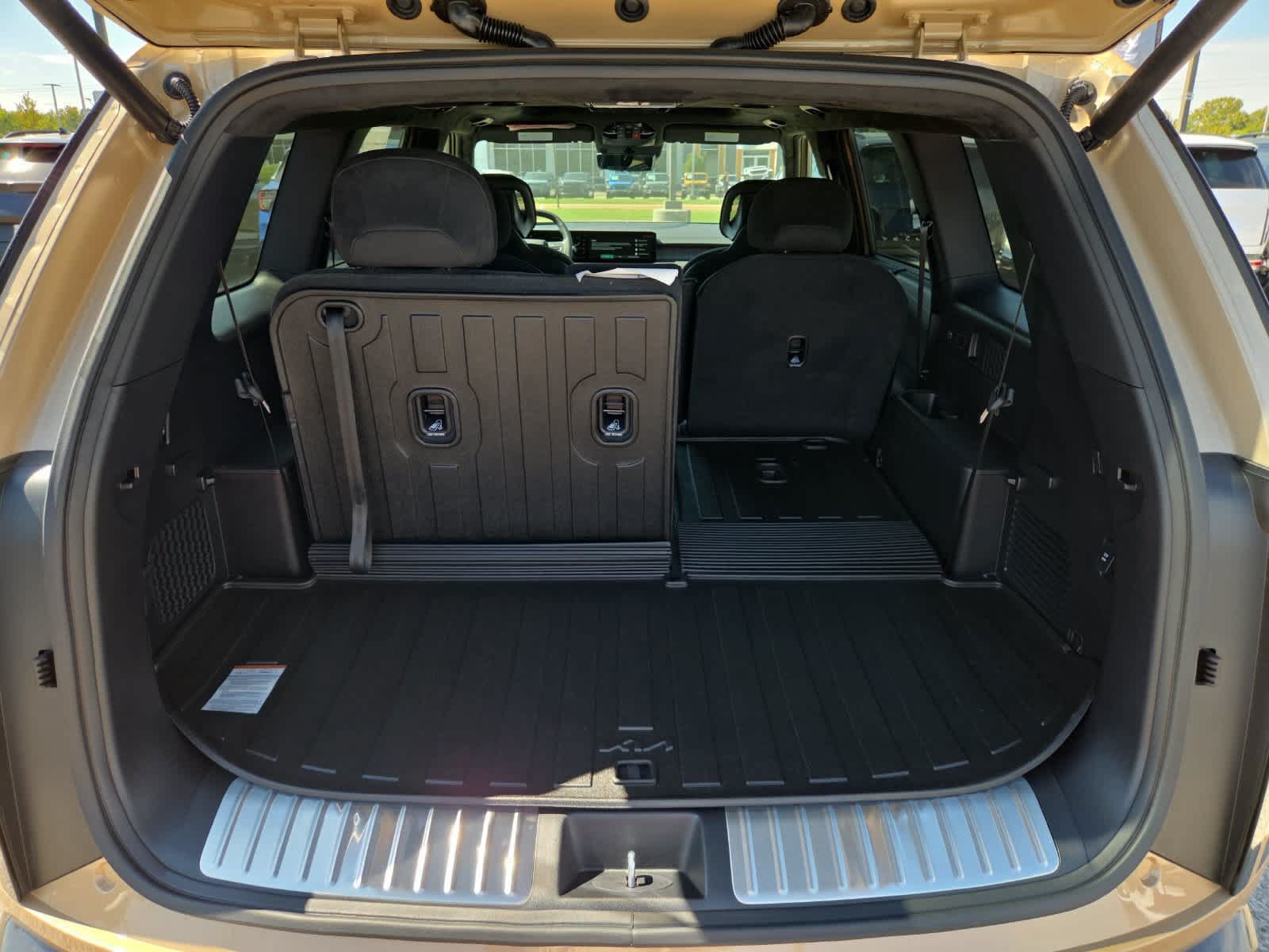 New 2027 Kia Telluride SX Prestige X-Line w/ Towing Package AWD/4WD image 9