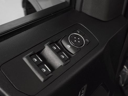 Used 2018 Ford F150 XLT w/ Equipment Group 302A Luxury image 26