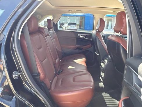 Used 2018 Ford Edge Titanium w/ Canadian Touring Package AWD/4WD image 23