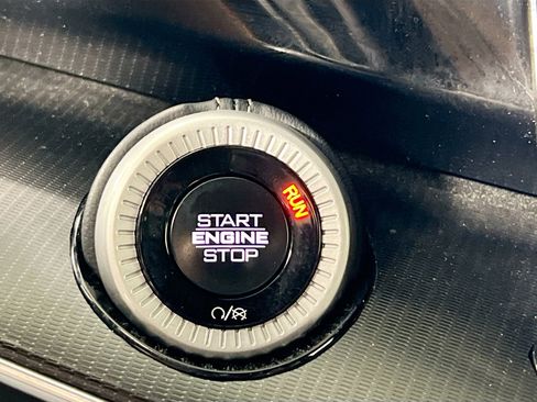 Used 2024 Jeep Grand Wagoneer L Series II w/ Quick Order Packagew 28T AWD/4WD image 24