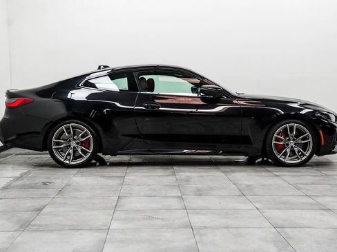 Used 2023 BMW M440i Coupe w/ Premium Package image 10