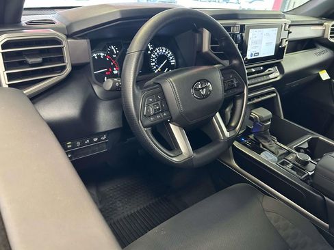 Used 2026 Toyota Tundra SR5 w/ SR5 Convenience Package AWD/4WD image 15
