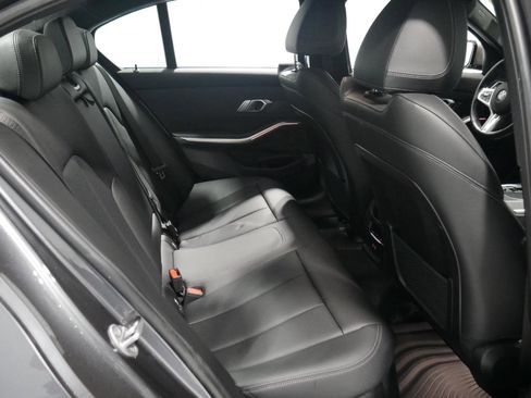 Used 2022 BMW M340i xDrive w/ Driving Assistance Package image 17