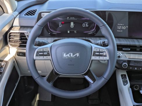 New 2025 Kia Telluride EX image 23