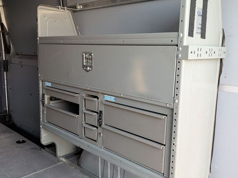 Used 2024 Mercedes-Benz Sprinter 2500 image 34