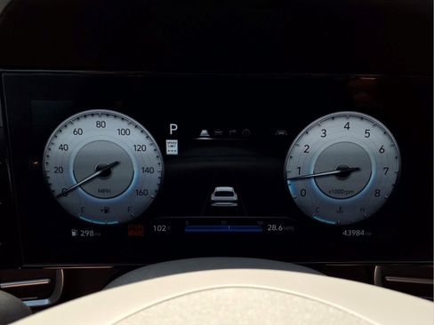 Used 2024 Hyundai Elantra SEL FWD image 16