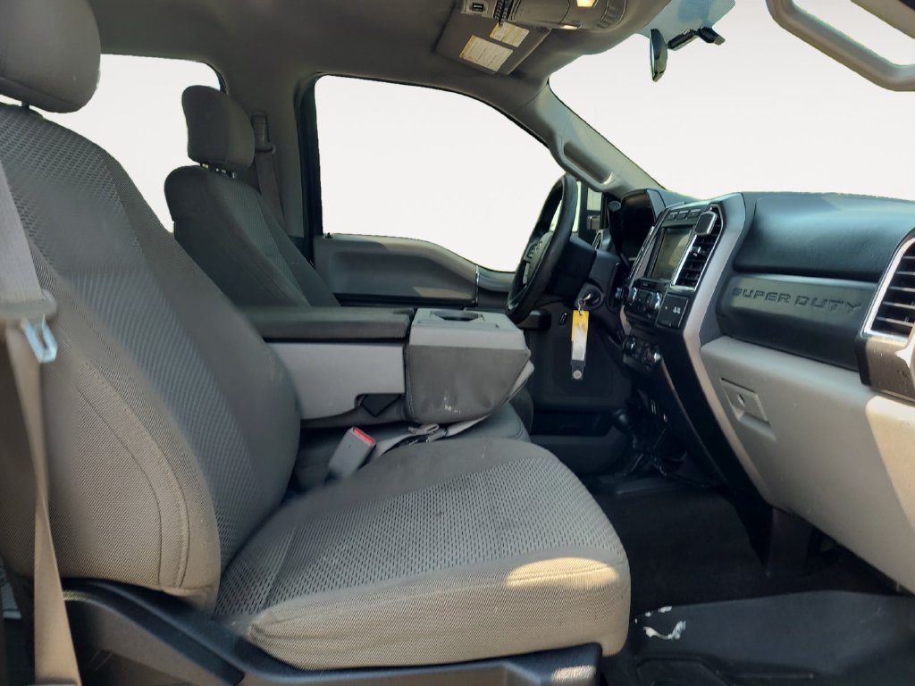 Used 2017 Ford F350 XLT w/ XLT Premium Package AWD/4WD image 15