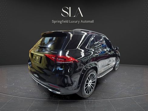Used 2022 Mercedes-Benz GLE 350 4MATIC image 4