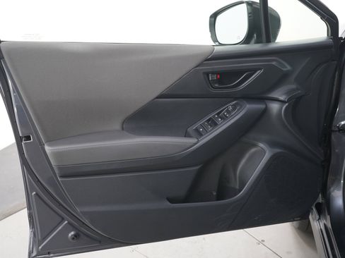 Used 2024 Subaru Crosstrek 2.0i Premium AWD/4WD image 19