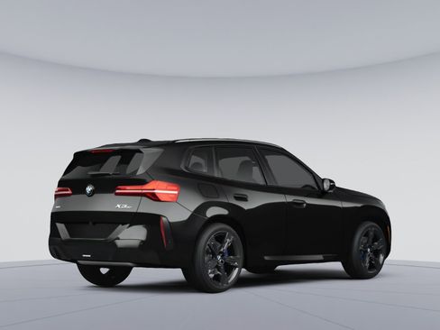 New 2026 BMW X3 xDrive30 image 3