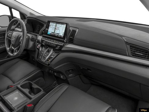 New 2026 Honda Odyssey Touring image 5